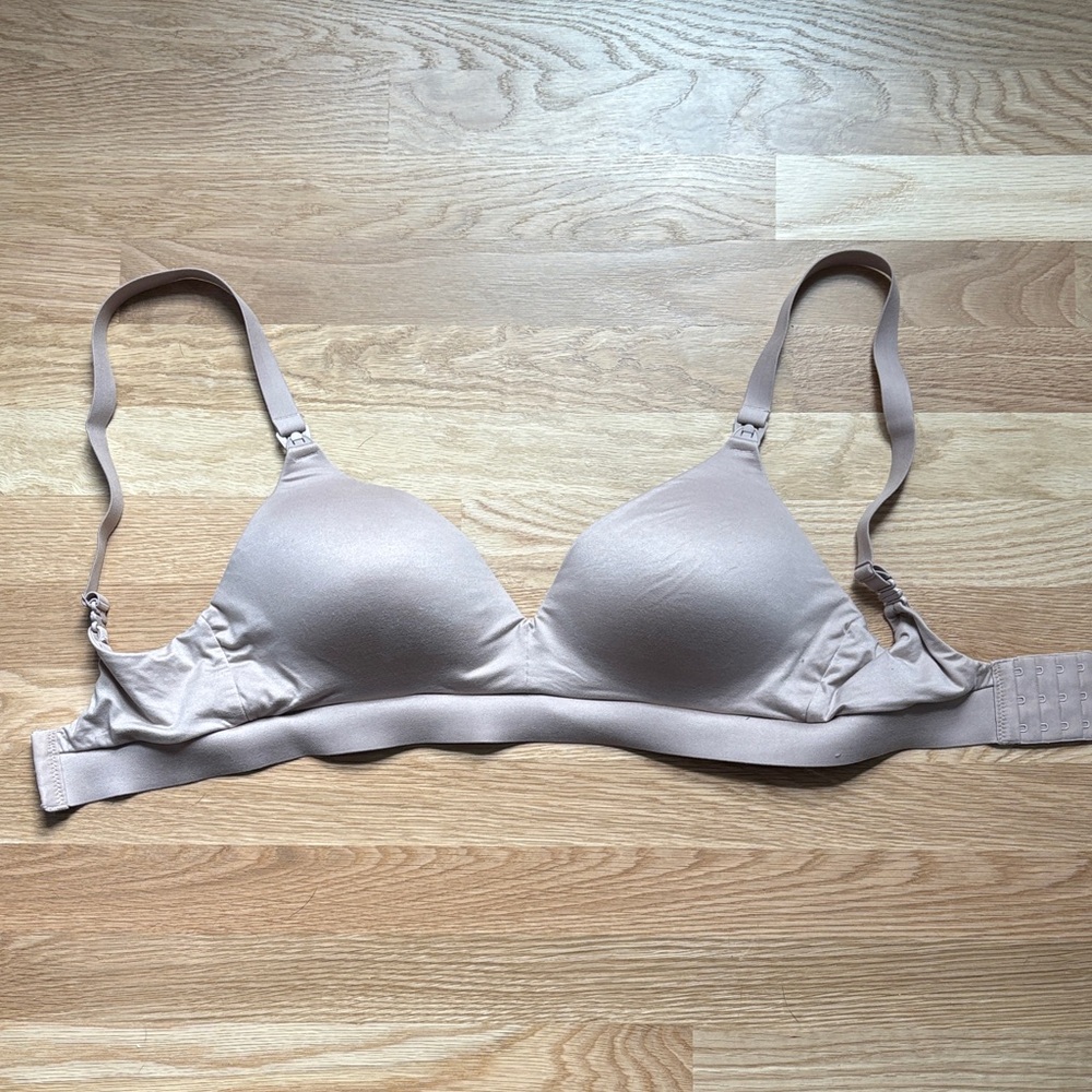 Kindred Bravely Minimalist Nursing/Pumping Bra in Light Taupe